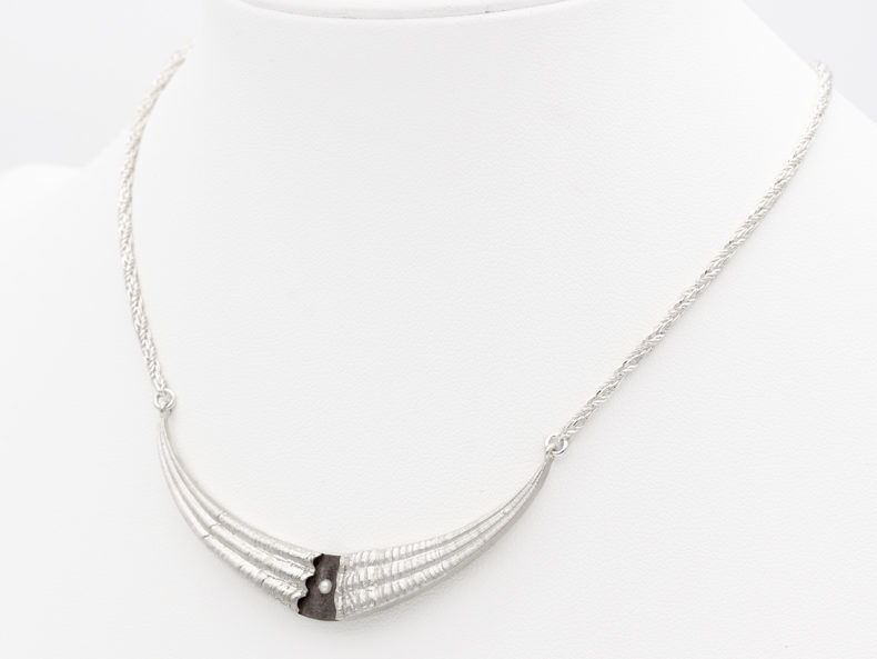 NOORDLEEV Tides & Seashells Silver Necklace Pearl