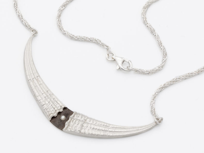 NOORDLEEV Tides & Seashells Silver Necklace Pearl